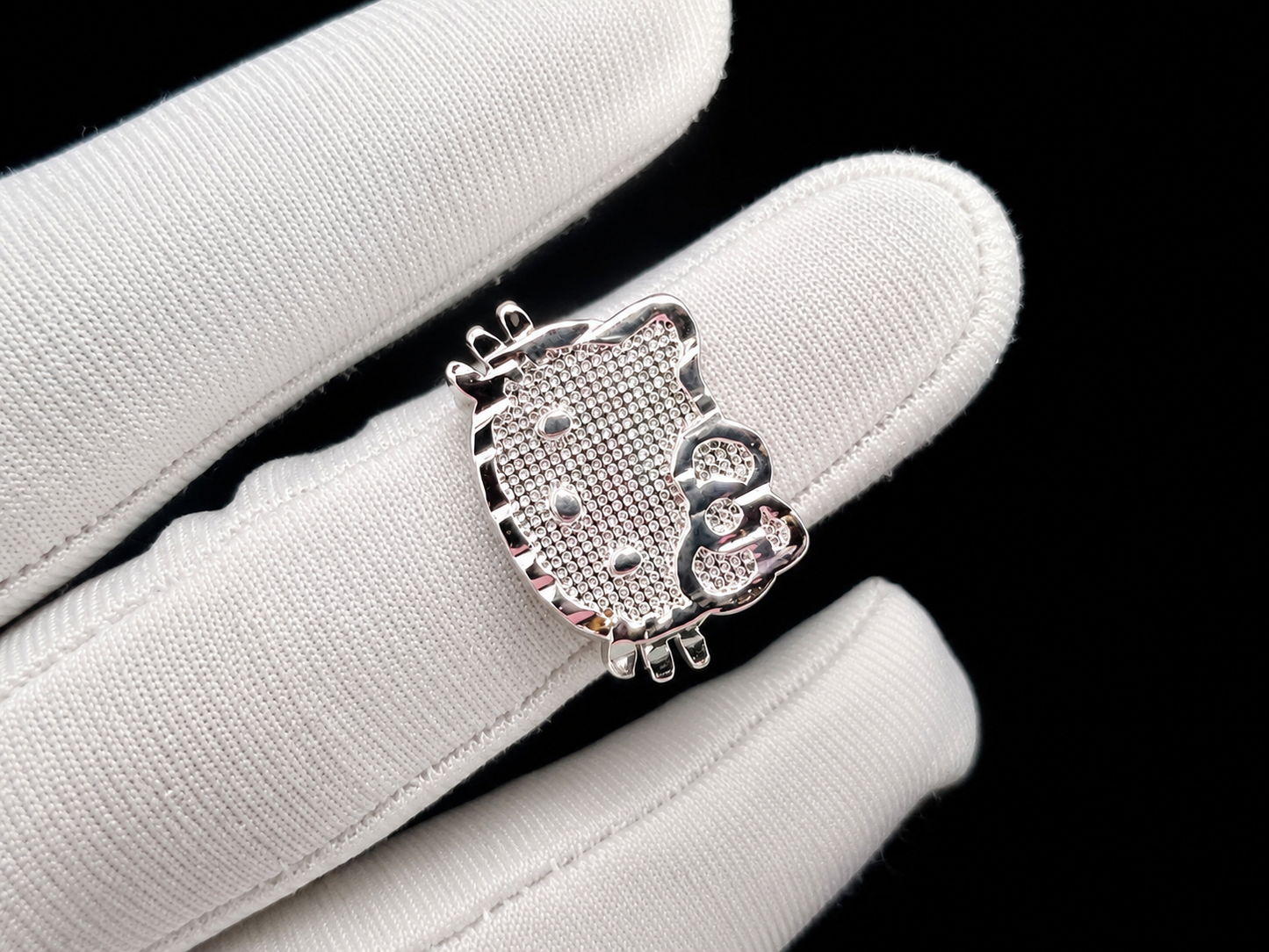HK Ring